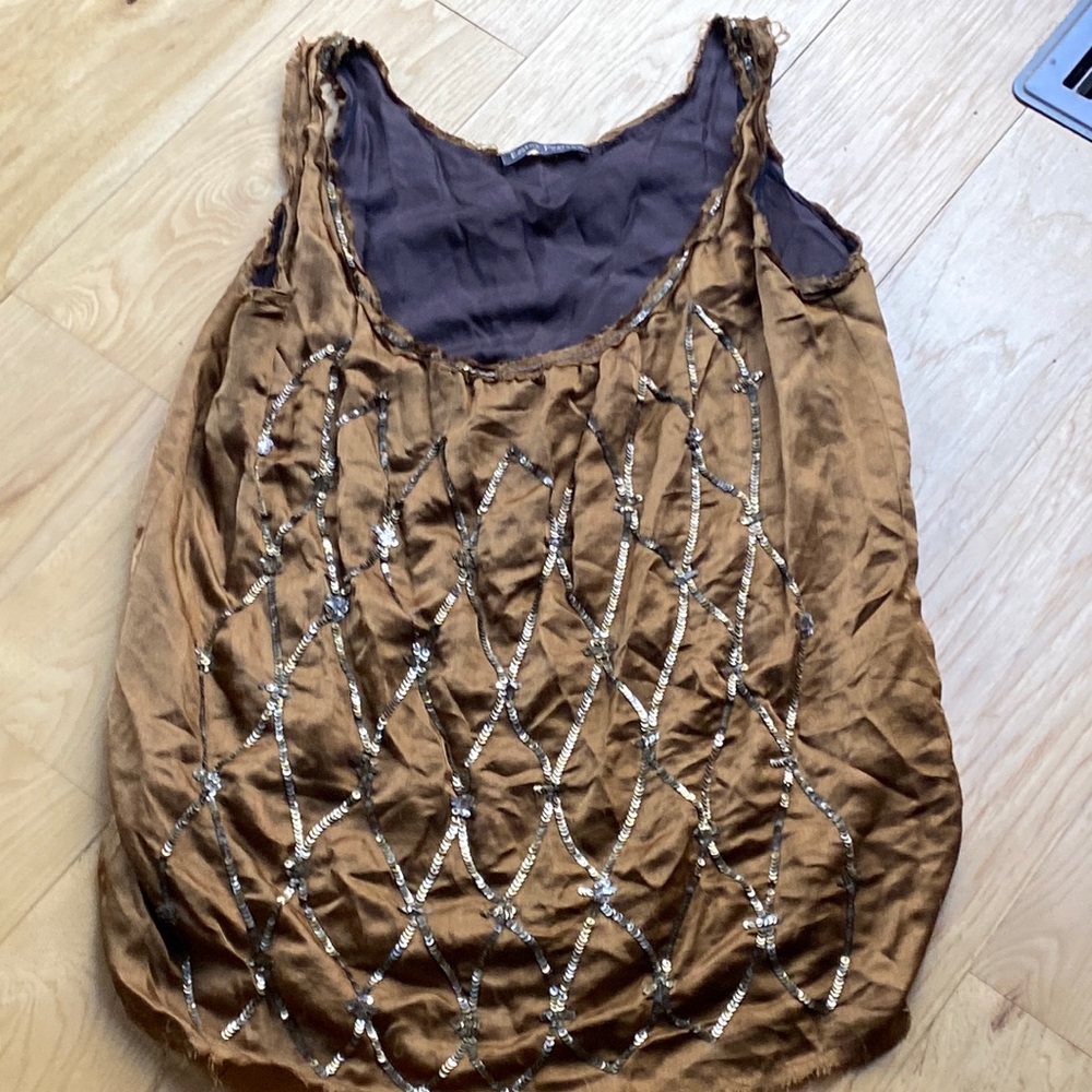 Easton Pearson.. Silk… beaded  Tank🌺